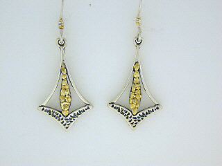 EW034 Earring Wires Arrow with Drops with/Nug