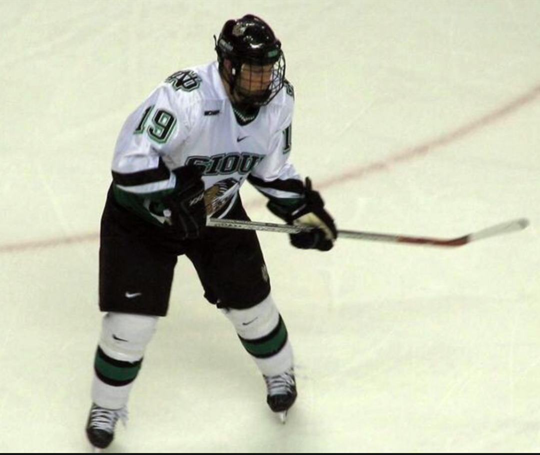 Hunter Bishop, Hockey News, On His Way to North Dakota UND, Troy Mick
