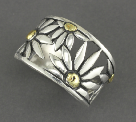 R02778  Large Daisy Silver Ring .925 with Alaskan Gold Nuggets
