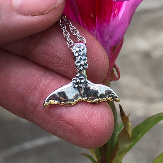 N161  Flower Whale Tail .925 with Alaskan Gold Nuggets
