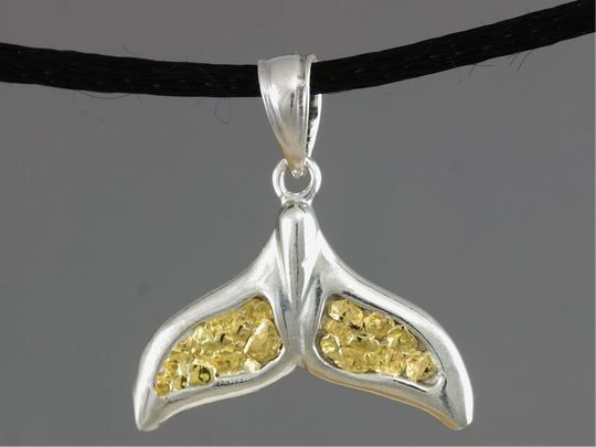 N907SN  Whale Tail Pendant Silver & Nuggets