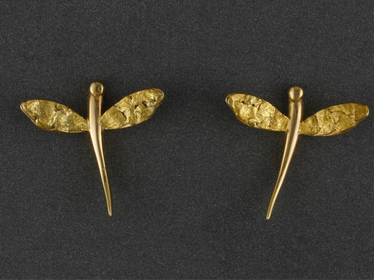 EP235    14kty Dragonfly Ear Posts with Nugget Wings