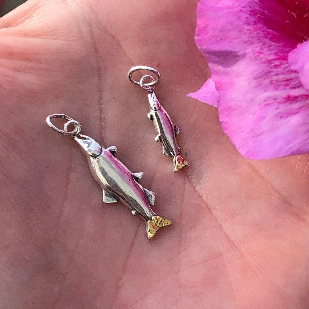 N192Med  Medium Silver Salmon Pendant with Gold Nugget Tail