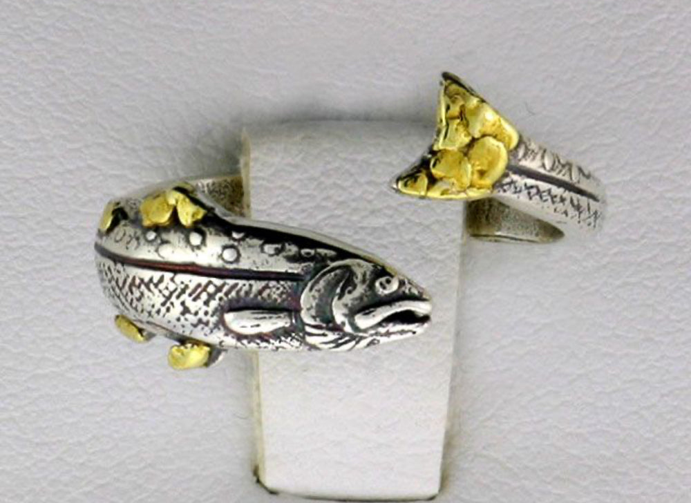 R134  Ring Adj Salmon with Nuggets Adjustable