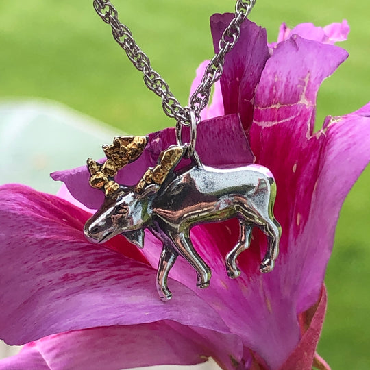N184  Moose Pendant .925 with Alaskan Gold Nuggets