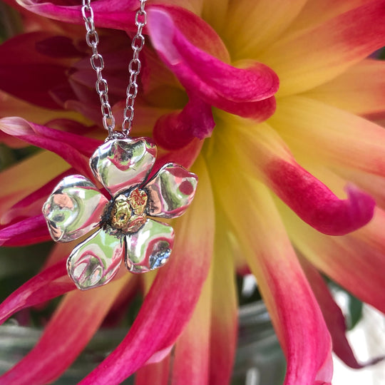 N099  Small Forget Me Not Necklace .925 with Alaskan Gold Nuggets
