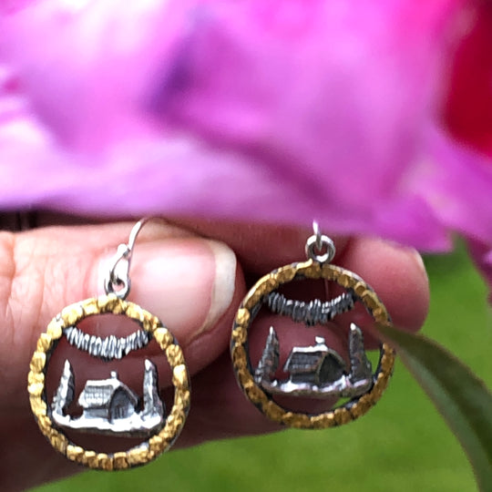 EW126  Silver Cabin and Aurora with Nuggets Earwires