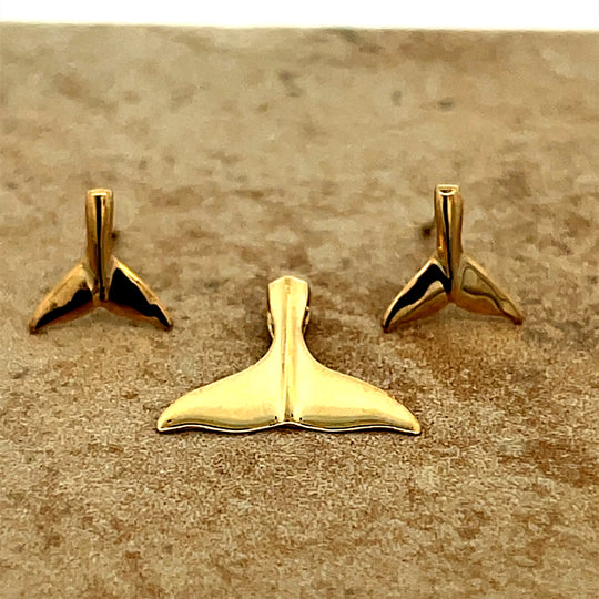EP275  Whale Tail 14kt Earring Posts