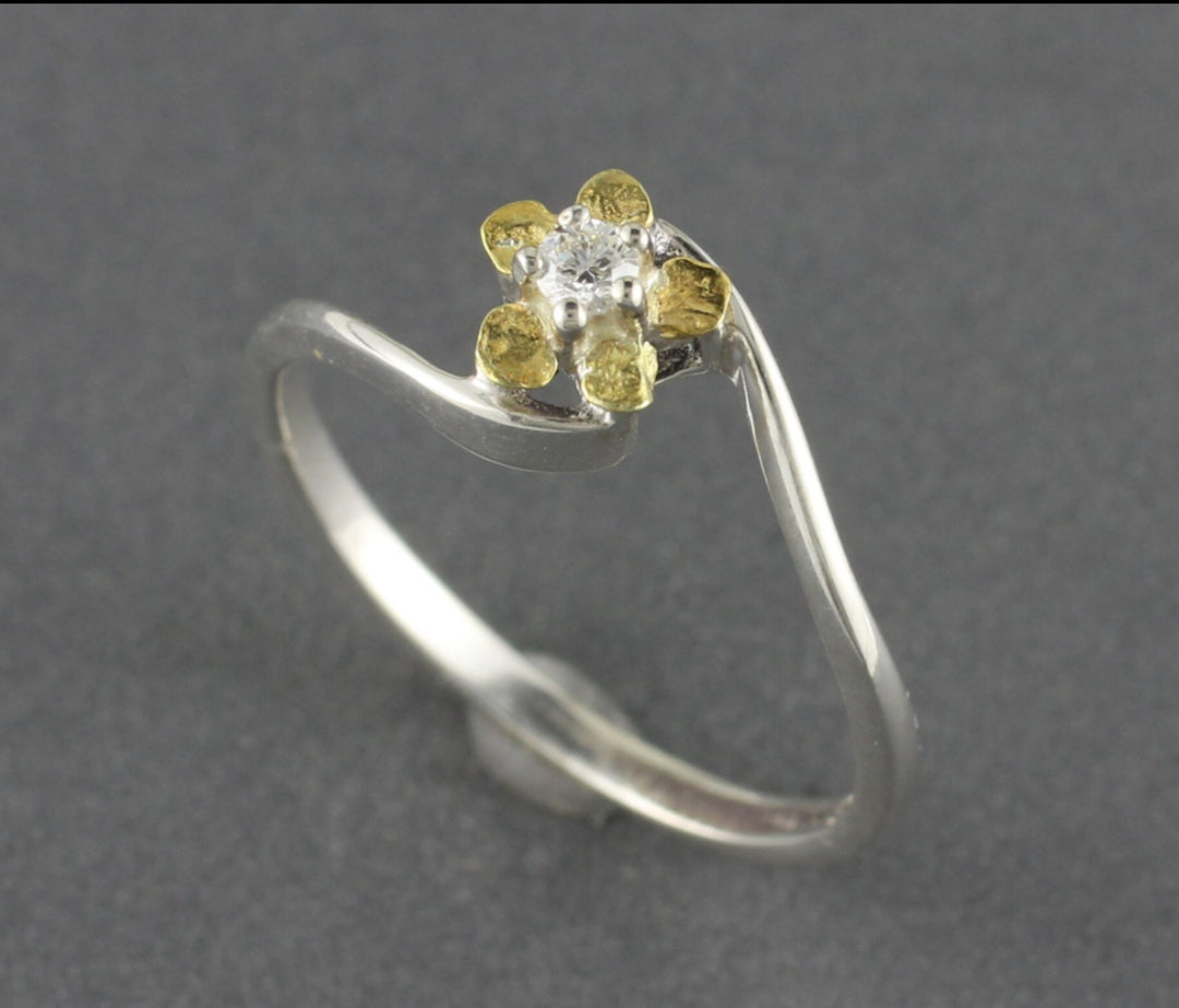 R376SN-DIA Diamond & Gold Nugget Flower with Silver Band Ring