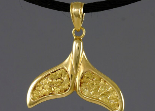 N909  Pendant Whale Tail 14kty and Nuggets