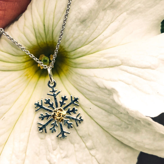 N111  Snowflake Medium Necklace .925 with Alaskan Gold Nuggets