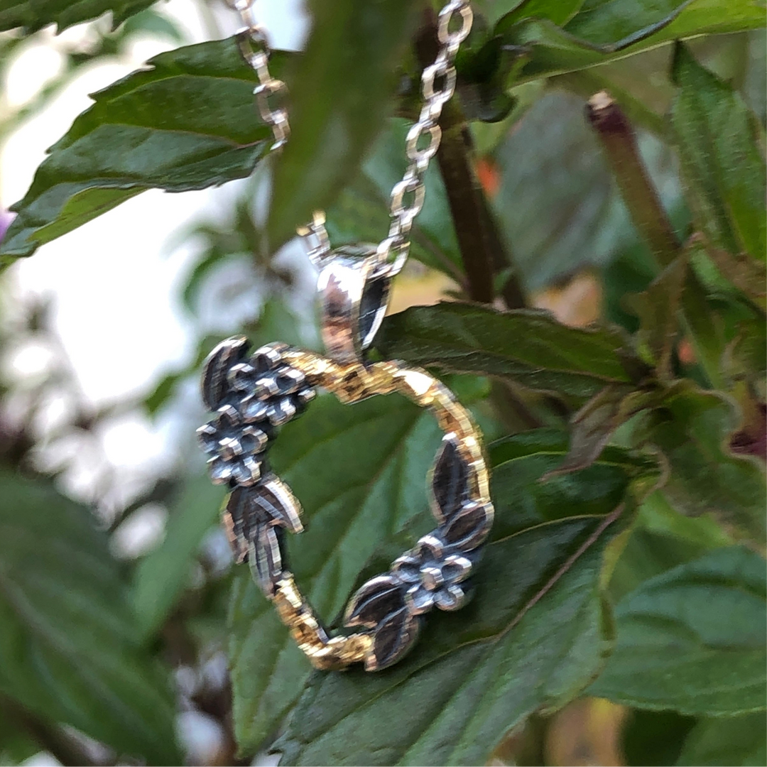 N004  Heart 3 Flower Pendant .925 with Alaskan Gold Nuggets