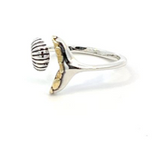 R02308   Silver Adjustable Whale & Shell Ring