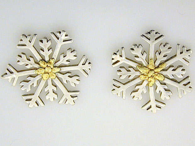 EP082  Snowflake with Large Silver Earring Posts