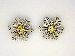 EP083  Snowflake with Medium Silver Earring Posts