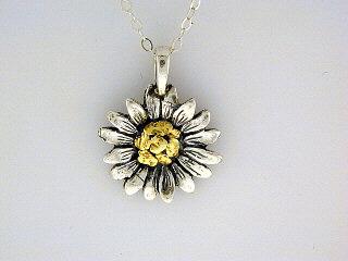 N057  Flower Medium pendant .925 with Alaskan Gold Nuggets