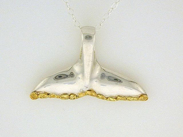 N078  Whale Tail pendant