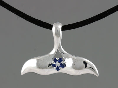 N904SBCZ  Whale Tail with Forget Me Not Silver with/CZ