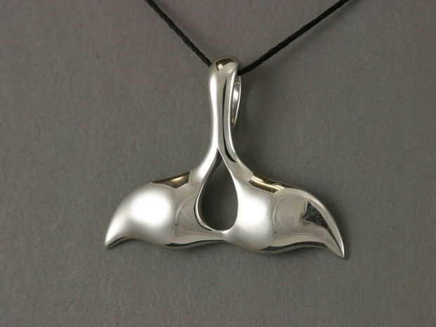 N904S  Whale Tail Pendant Silver