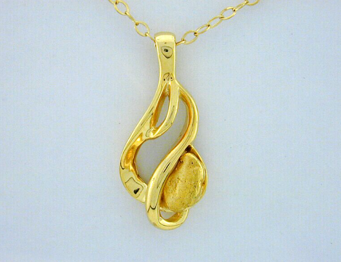 N385  14kt Nugget Pendant