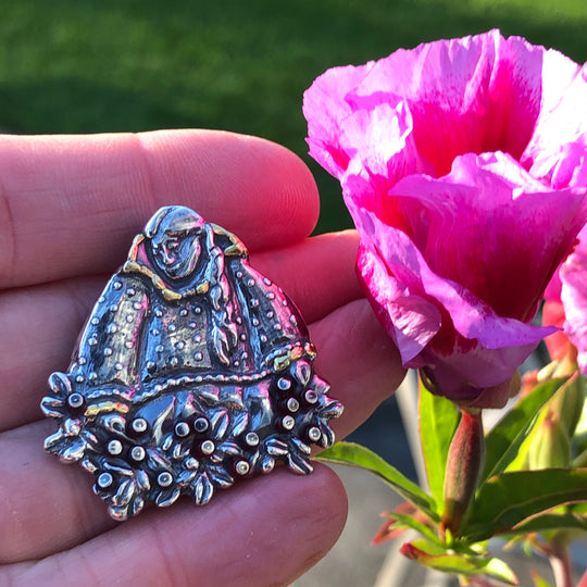 P020-R  Red Berry Picker Brooch .925 with Alaskan Gold Nuggets